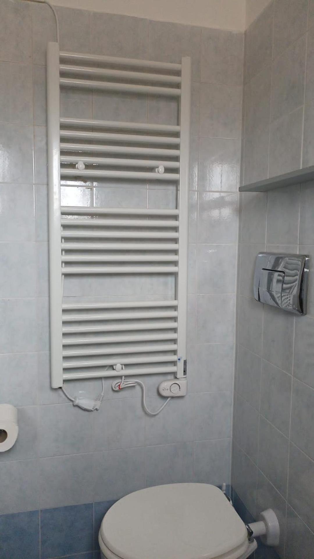 Apartamento Casa N 2 Con Parcheggio Privato E Colonnina Ricarica Livorno Exterior foto